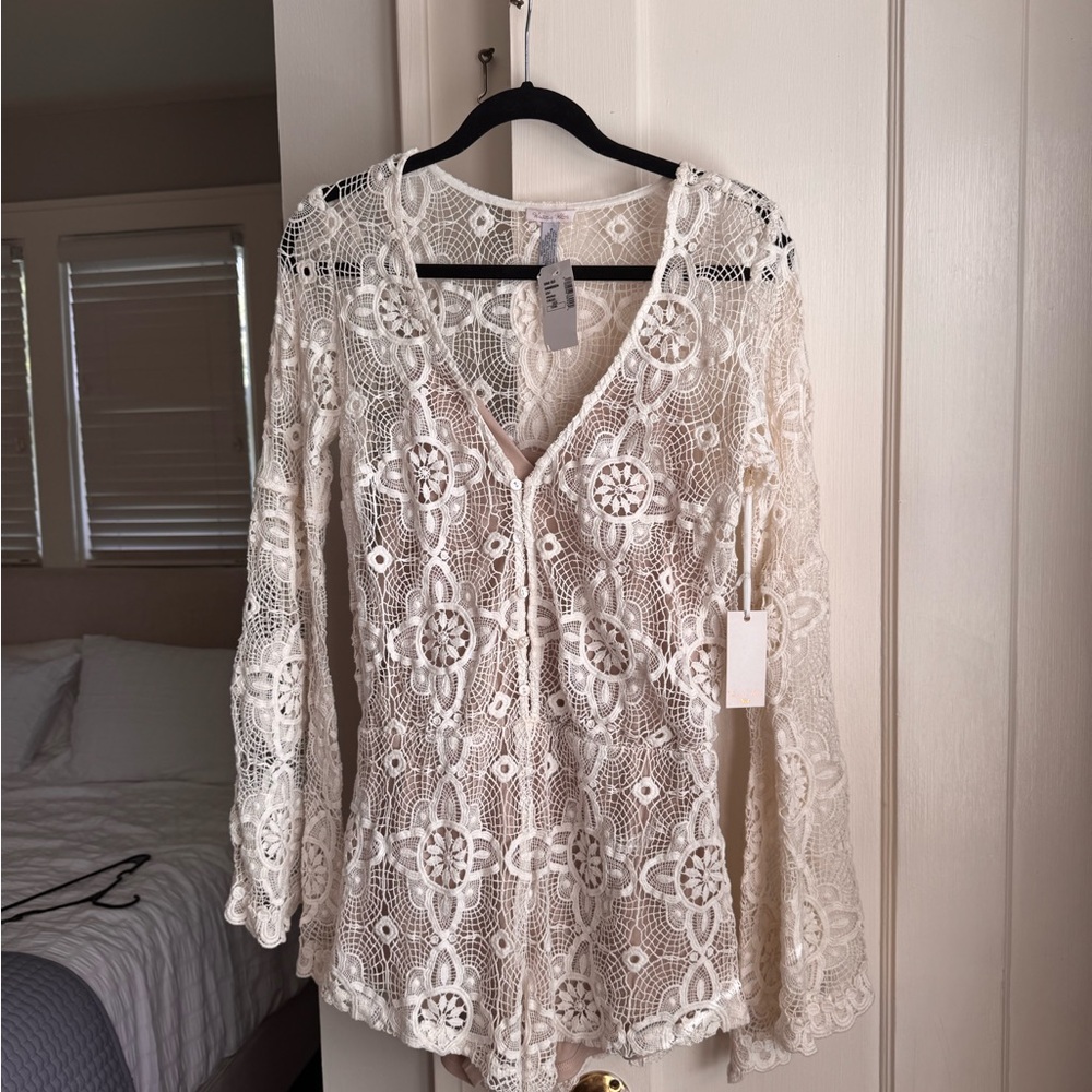 White Lace Women's romper nwt